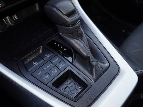 Certified 2024 Toyota RAV4 XLE image 19