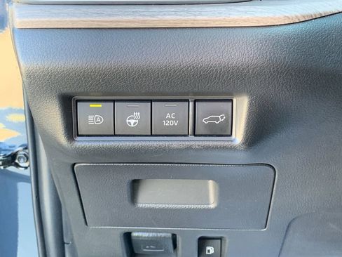 Used 2025 Toyota Grand Highlander AWD Hybrid image 34