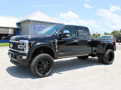 Used 2026 Ford F450 Platinum w/ Platinum Plus Package AWD/4WD image 5