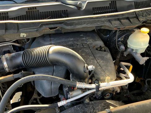 Used 2015 RAM 1500 Lone Star image 29