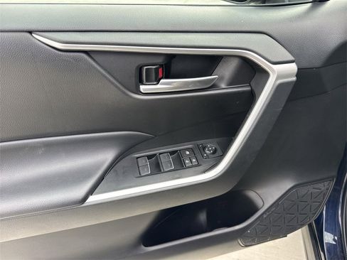 Used 2023 Toyota RAV4 XLE image 20
