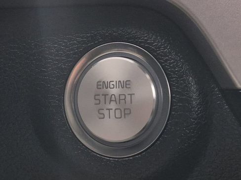 Certified 2025 Kia Telluride S image 29