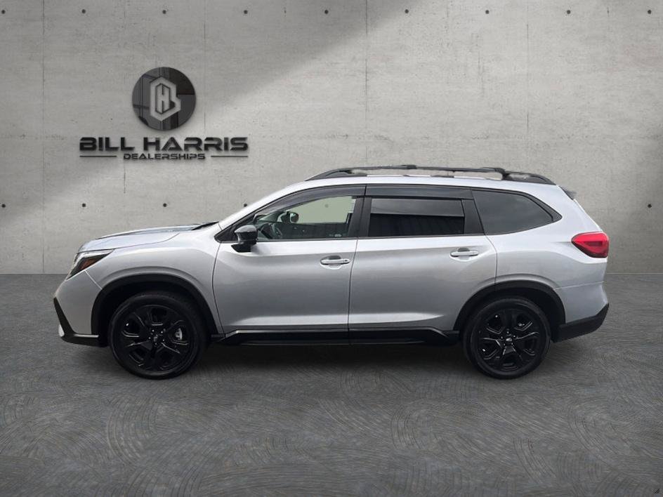Used 2025 Subaru Ascent Bronze Edition AWD/4WD image 10