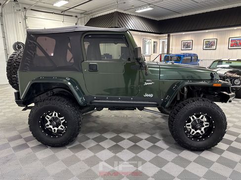 Used 1997 Jeep Wrangler Sport image 7