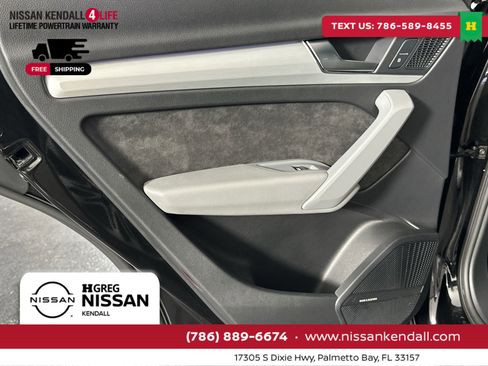 Used 2018 Audi SQ5 Prestige w/ Prestige Package image 34