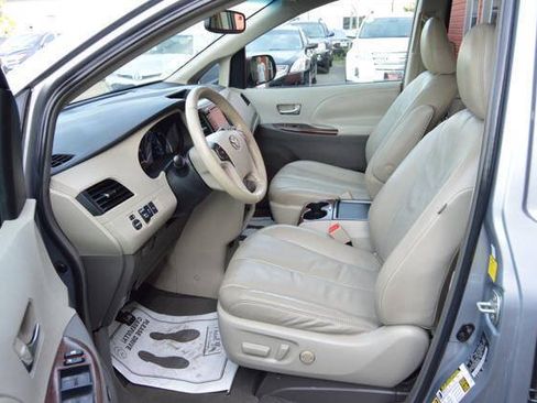 Used 2011 Toyota Sienna XLE w/ XLE Navigation Pkg FWD image 48