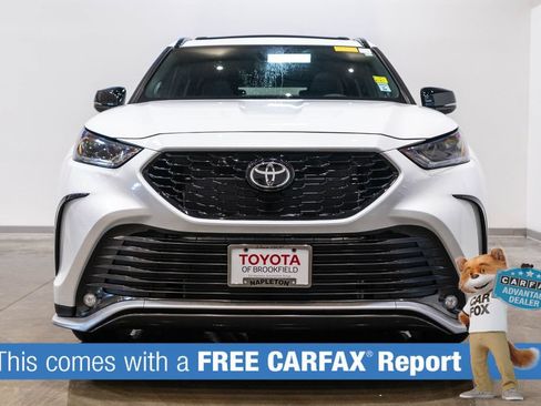 Certified 2026 Toyota Highlander XSE AWD/4WD image 2