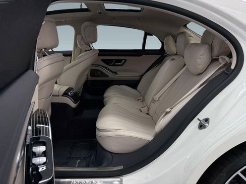Certified 2022 Mercedes-Benz S 500 4MATIC image 11
