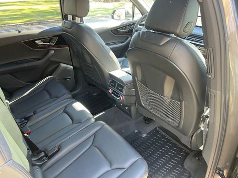 Used 2018 Audi Q7 3.0T Prestige image 13