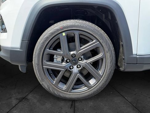 New 2026 Jeep Compass Limited AWD/4WD image 14