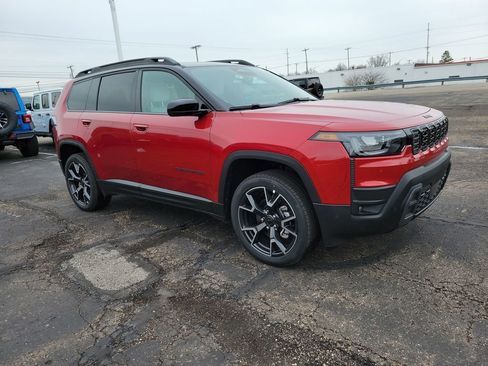 New 2026 Jeep Cherokee Overland image 3