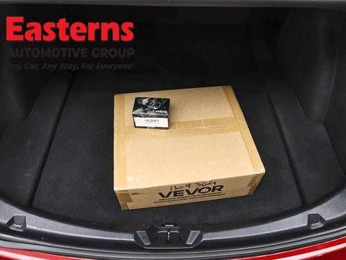 Used 2018 Tesla Model 3 Long Range image 9