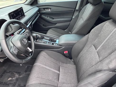 Used 2024 Honda Accord Sport image 18