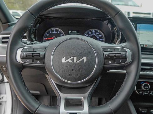 Used 2023 Kia K5 GT-Line w/ GT-Line Premium Package image 13