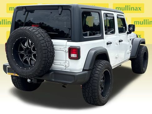 Used 2018 Jeep Wrangler Unlimited Sport S AWD/4WD image 4
