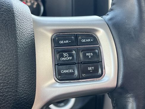 Used 2017 RAM 1500 Laramie w/ Convenience Group image 31