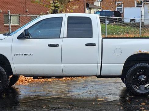 Used 2006 Dodge Ram 1500 Truck ST w/ Protection Group image 2