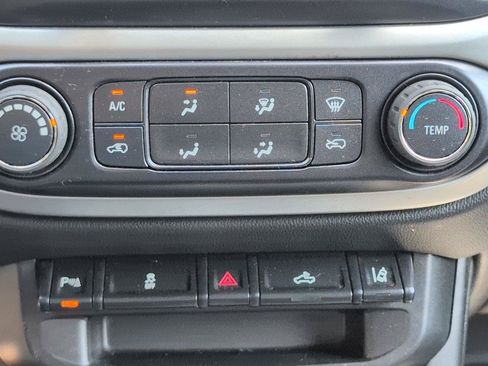 Used 2022 Chevrolet Colorado LT w/ Fleet Safety Package RWD image 23