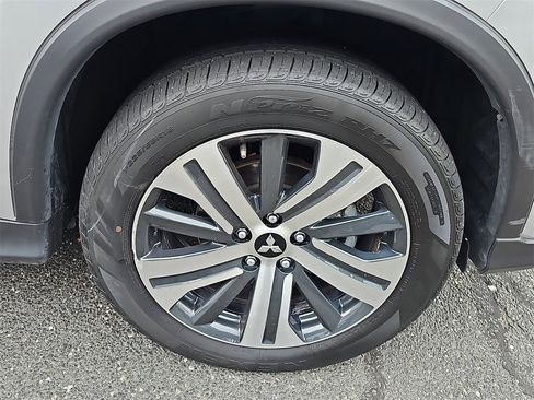 Used 2024 Mitsubishi Outlander Sport ES image 8