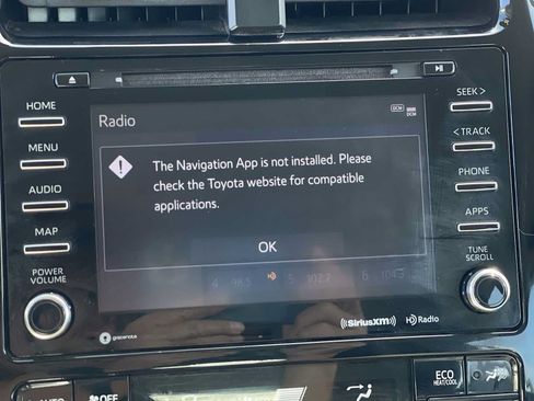 Used 2022 Toyota Prius LE FWD image 20