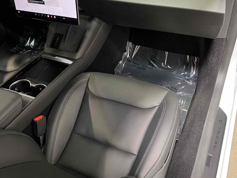 Used 2025 Tesla Model 3 Long Range image 40