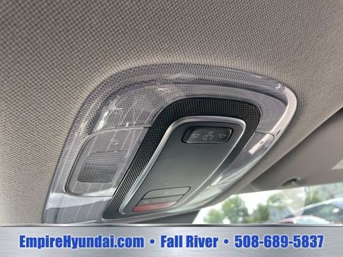 Used 2023 Hyundai Elantra SEL FWD image 23