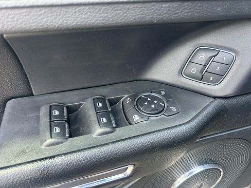 Used 2021 Ford Expedition XLT RWD image 22