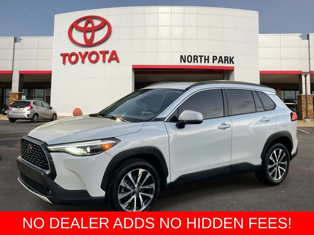 Certified 2022 Toyota Corolla Cross XLE AWD/4WD image 1