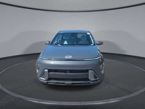 New 2026 Hyundai Kona SE image 3