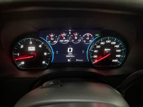 Used 2018 GMC Yukon XL Denali image 65