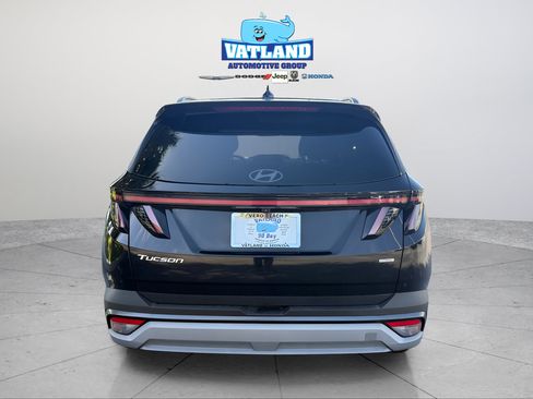 Used 2025 Hyundai Tucson SEL AWD/4WD image 6