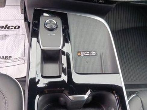 New 2026 Buick Enclave Preferred w/ LPO, Floor Liner Package FWD image 12