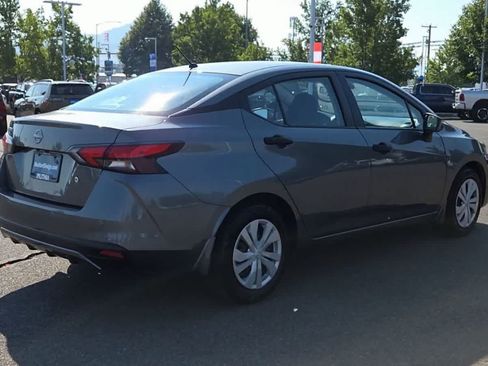 Used 2025 Nissan Versa S w/ Trunk Package FWD image 8