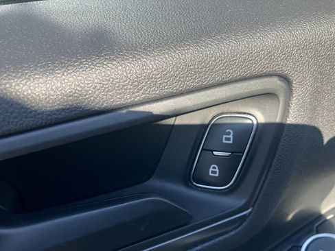 Used 2023 Ford Escape Active AWD/4WD image 18