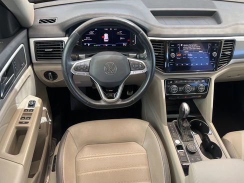 Certified 2022 Volkswagen Atlas SEL Premium AWD/4WD image 21