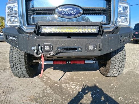 Used 2012 Ford F250 Lariat w/ Lariat Interior Pkg image 30