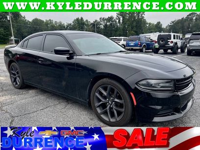 Used 2020 Dodge Charger SXT w/ Blacktop Package