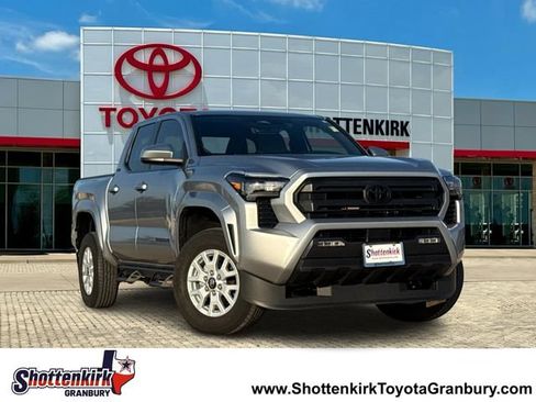 Used 2024 Toyota Tacoma SR5 RWD image 1