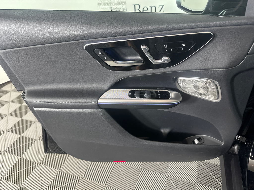 Certified 2026 Mercedes-Benz GLC 300 4MATIC image 10