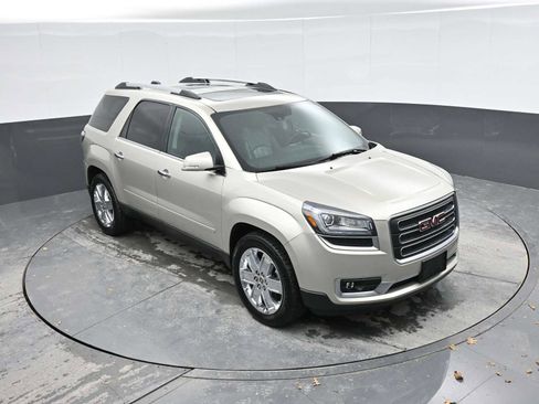 Used 2017 GMC Acadia Limited SLT image 14