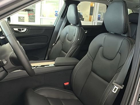 New 2026 Volvo XC60 B5 Ultra w/ Protection Package Premier image 23
