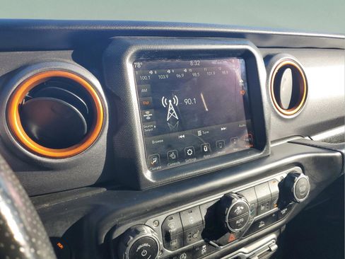 Certified 2022 Jeep Gladiator Mojave w/ LED Lighting Group image 21