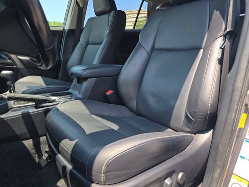 Used 2018 Toyota RAV4 Limited w/ All Weather Liner Package AWD/4WD image 5