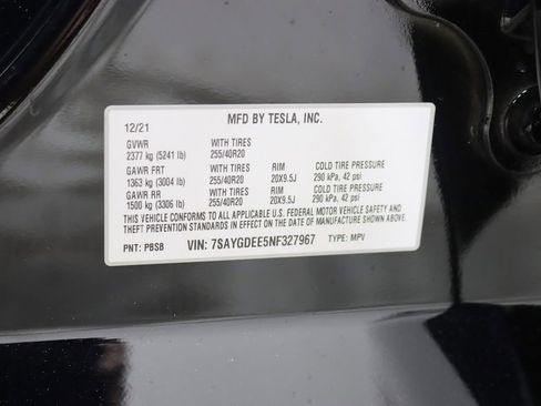 Used 2022 Tesla Model Y Long Range AWD/4WD image 39