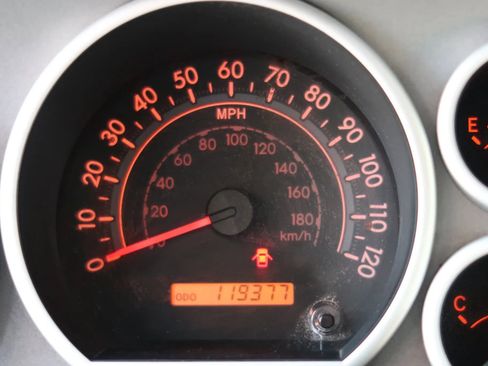 Used 2012 Toyota Tundra SR5 image 26