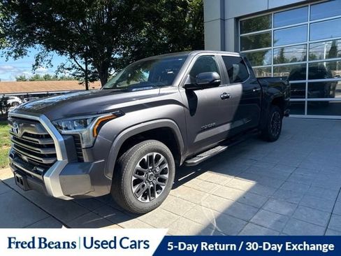 Used 2024 Toyota Tundra Limited AWD/4WD image 15