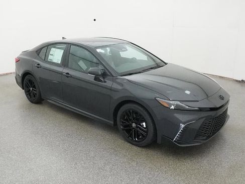 New 2026 Toyota Camry SE image 13