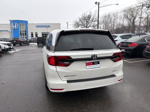 Used 2023 Honda Odyssey Sport image 14