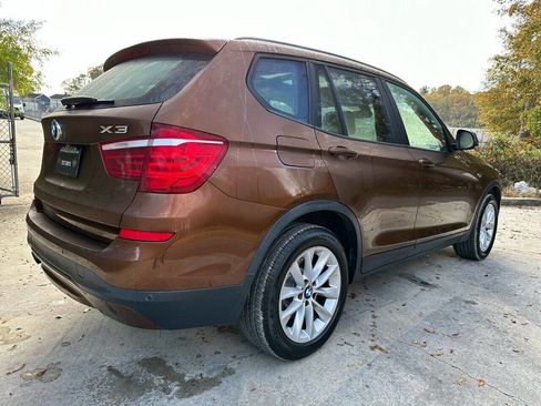 Used 2017 BMW X3 sDrive28i image 4