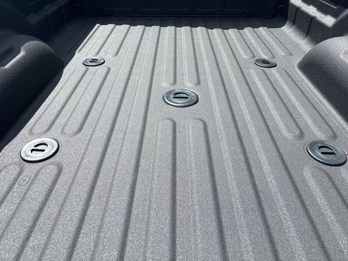 New 2026 RAM 3500 Laramie AWD/4WD image 35